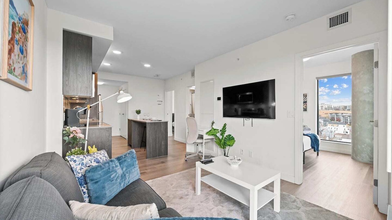 Photo of Livingroom in Crescent Heights