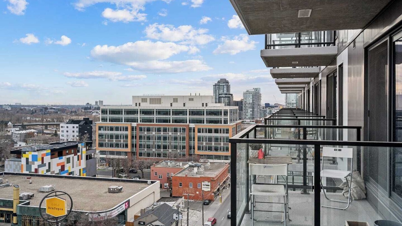 Photo of Outdoor in Crescent Heights