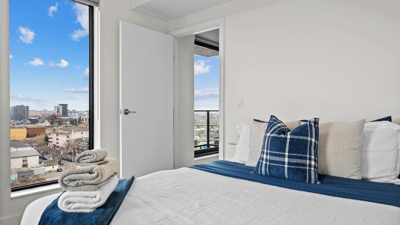Photo of Bedroom in Crescent Heights