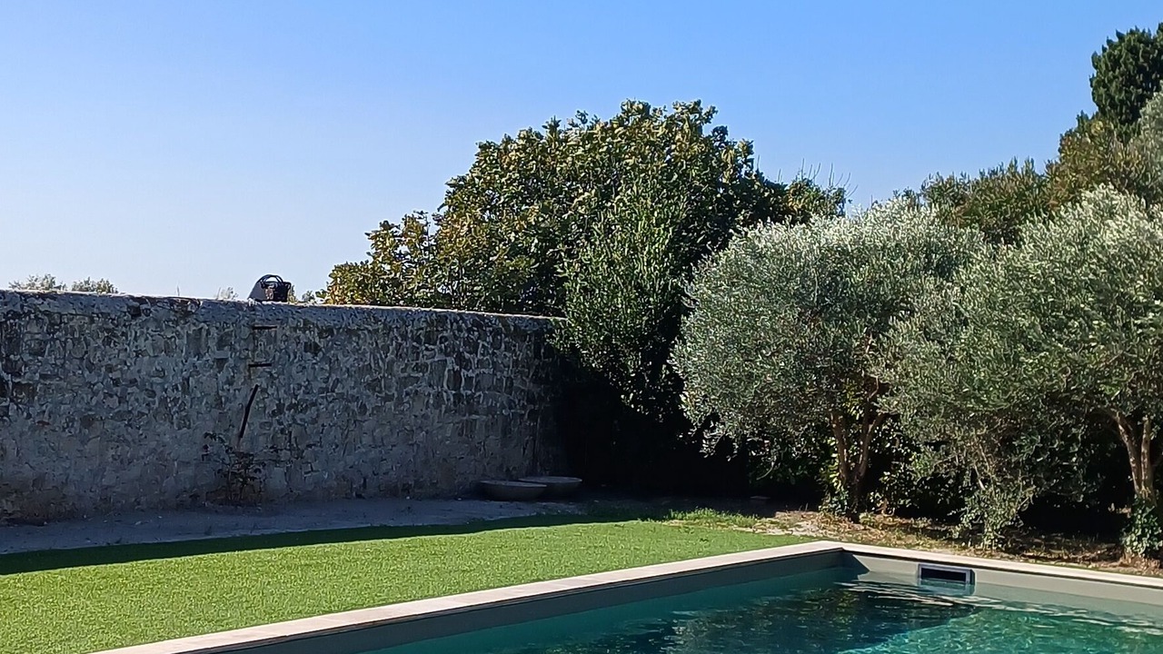 Photo of Outdoor in Beaucaire
