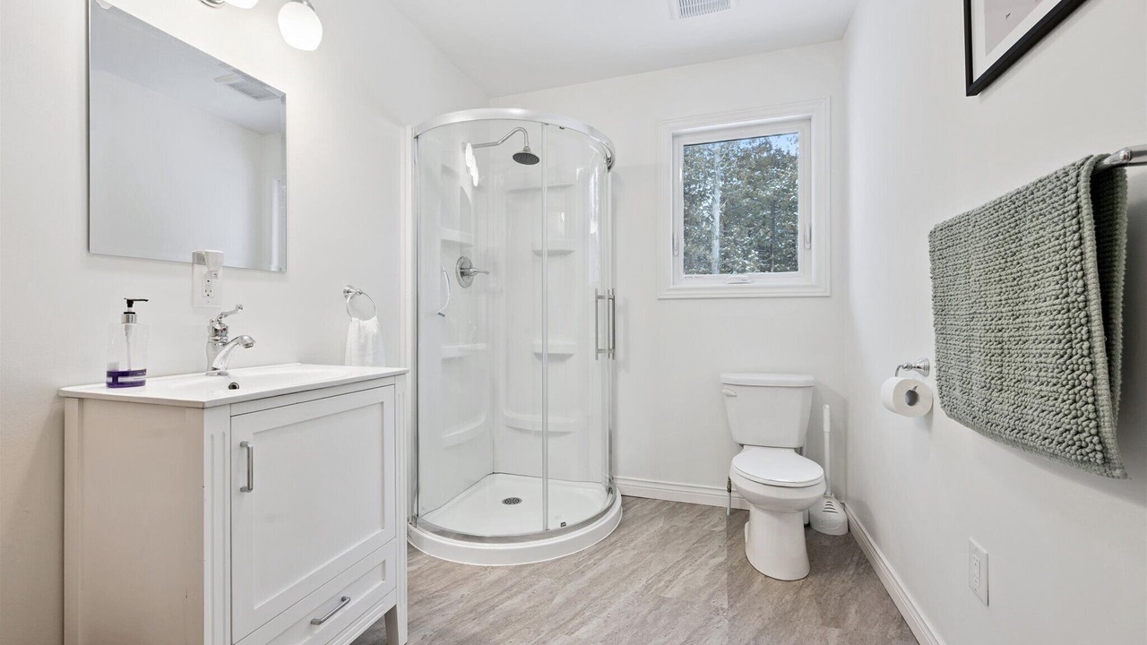 Photo of Bathroom in Lion's Head