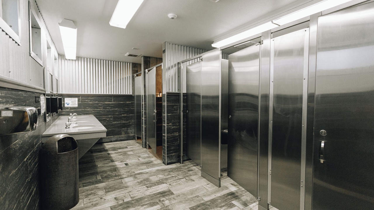Photo of Bathroom in Black Hawk