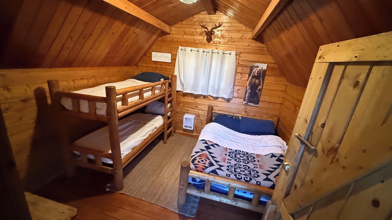 Photo of Bedroom in Black Hawk