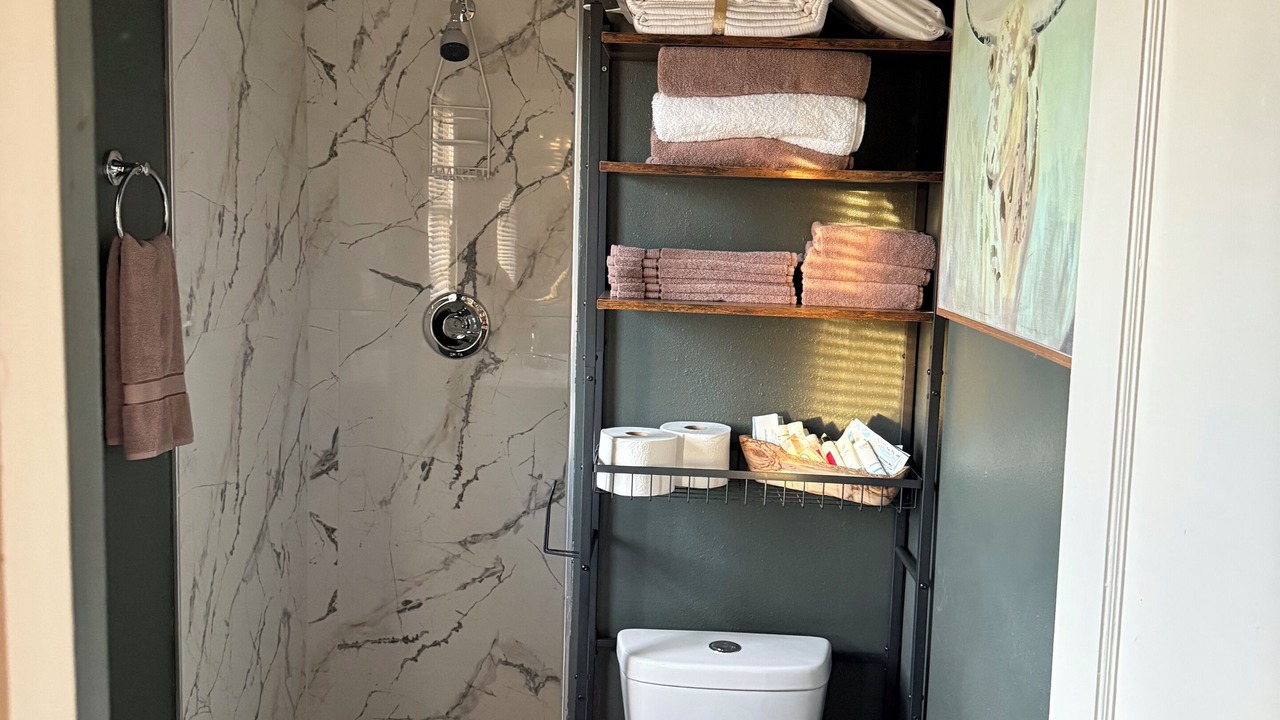 Photo of Bathroom in Clarendon