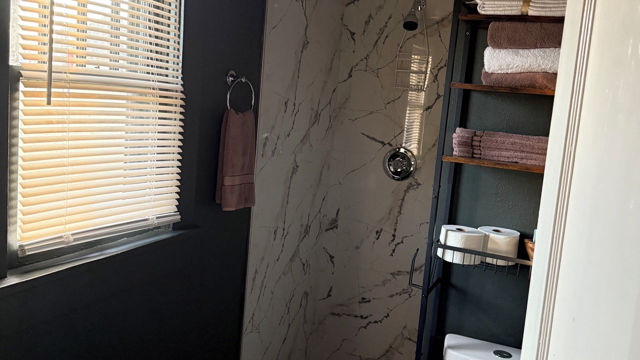 Photo of Bathroom in Clarendon
