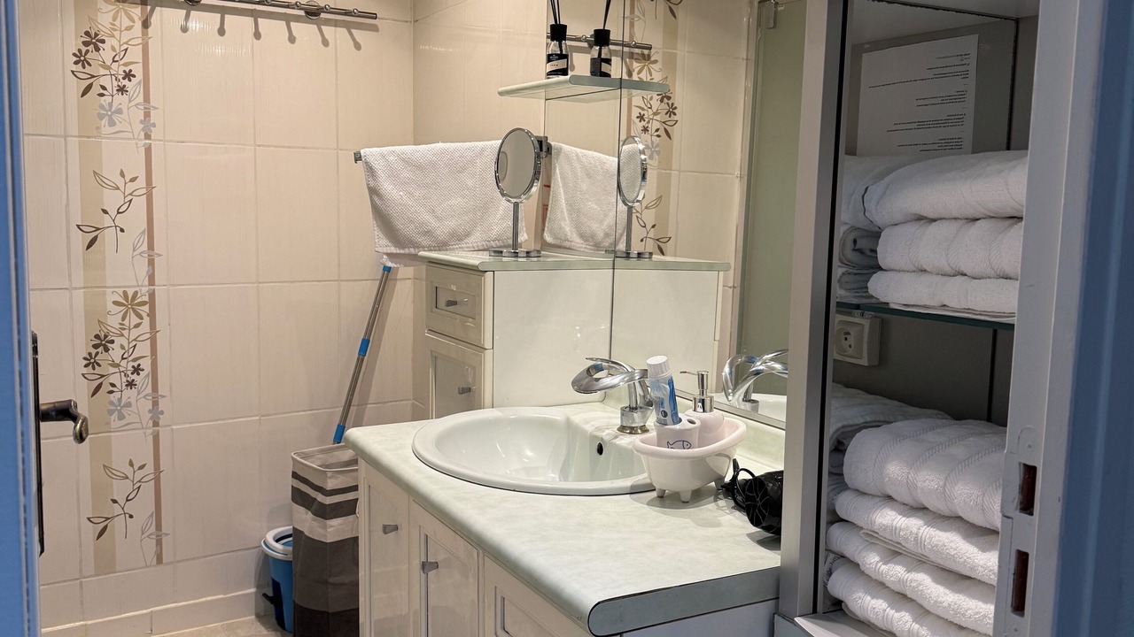 Photo of Bathroom in City-Centre - Petite France