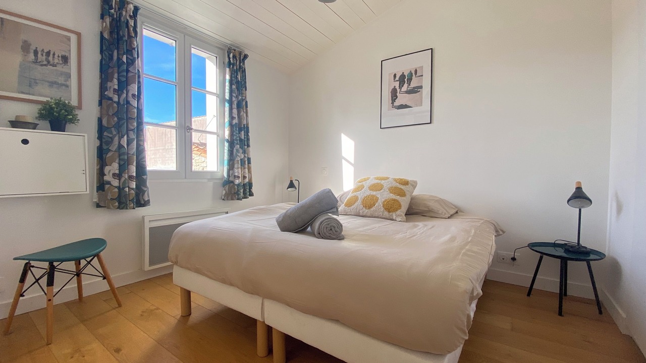 Photo of Bedroom in Ars-en-Re