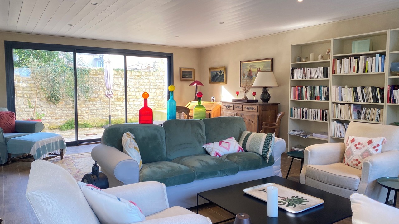 Photo of Others in Ars-en-Re