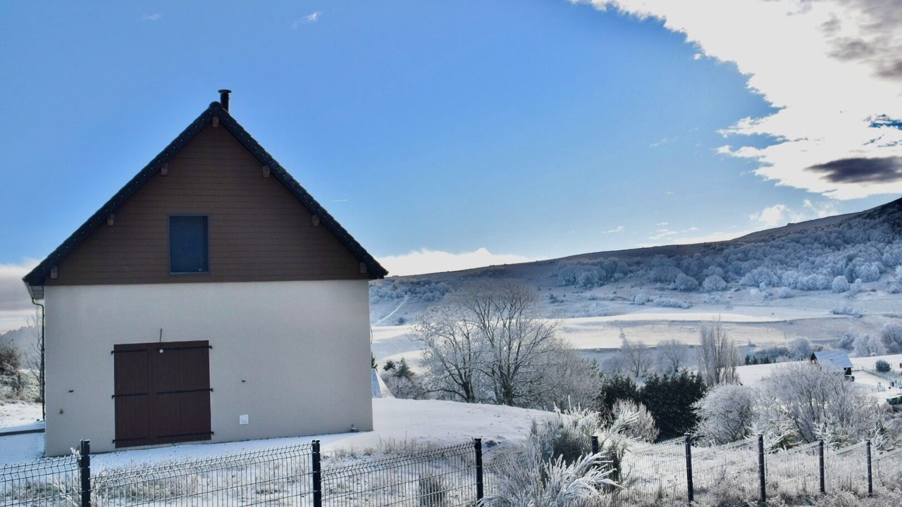 Photo of Outdoor in Chambon-sur-Lac