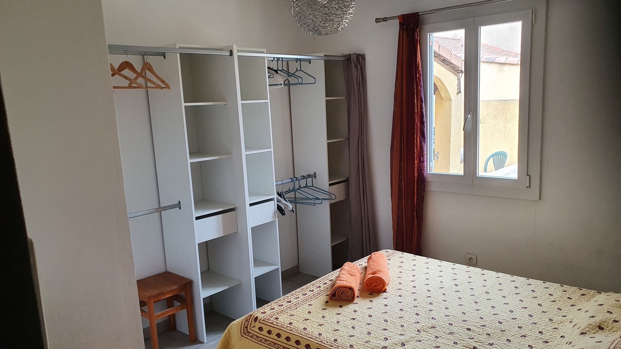 Photo of Bedroom in Sausset-les-Pins