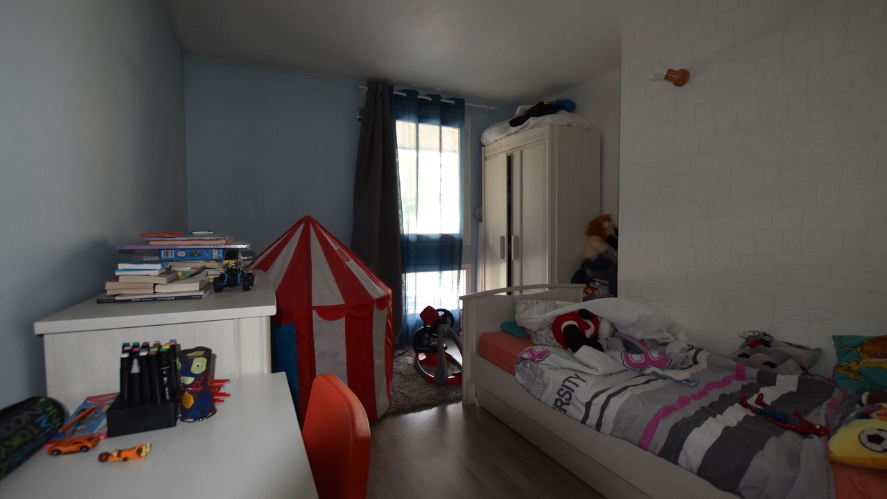 Photo of Bedroom in Sannois