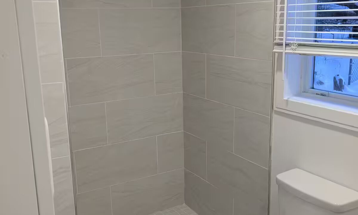 Photo of Bathroom in Kincardine