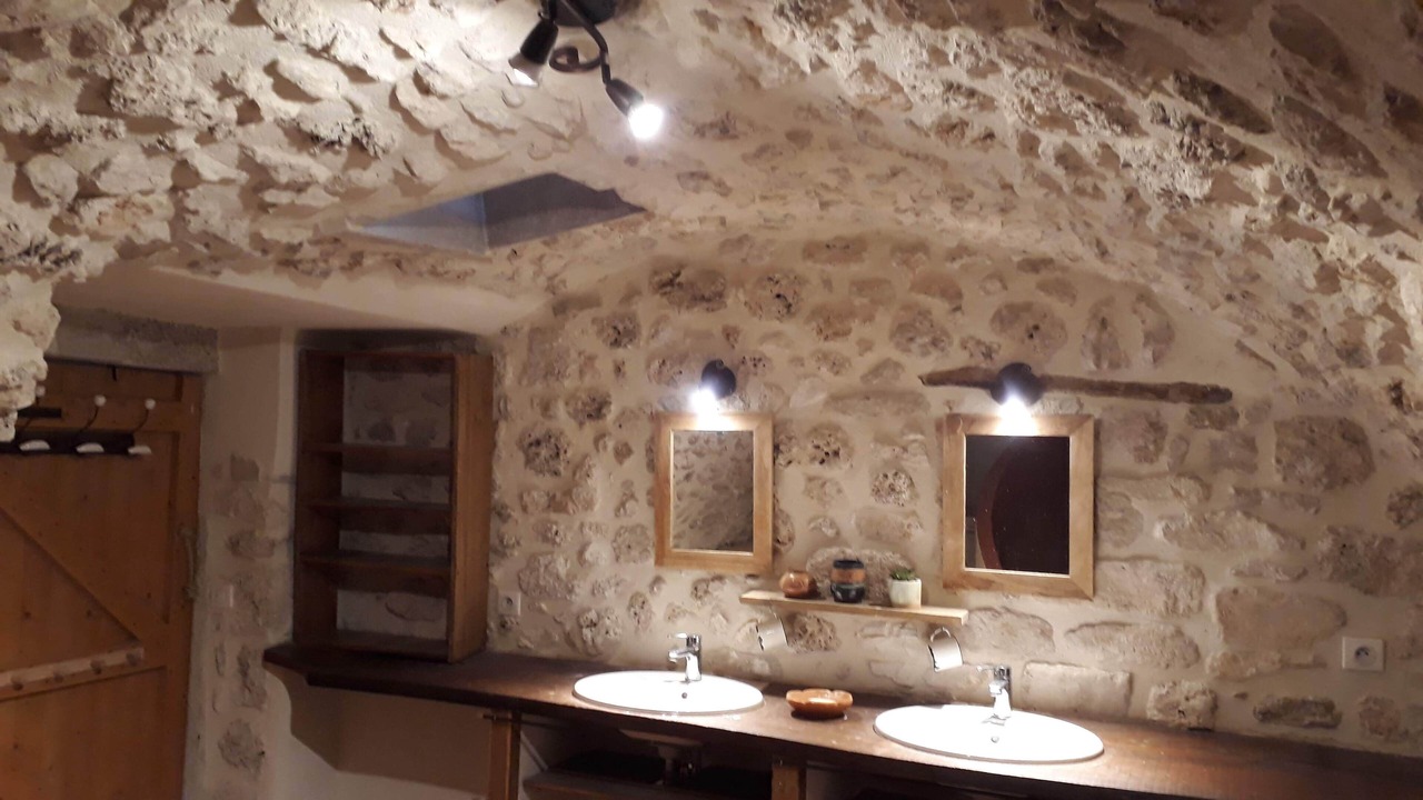 Photo of Bathroom in Salles-sous-Bois