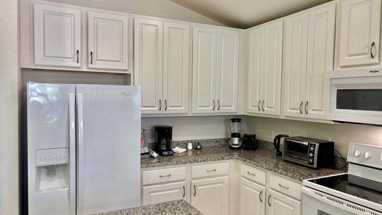 Photo of Kitchen in Watersong