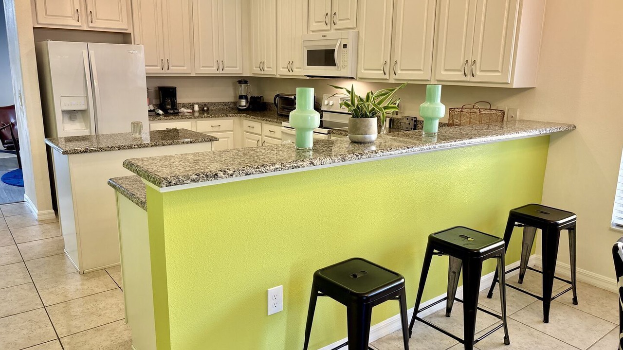 Photo of Kitchen in Watersong