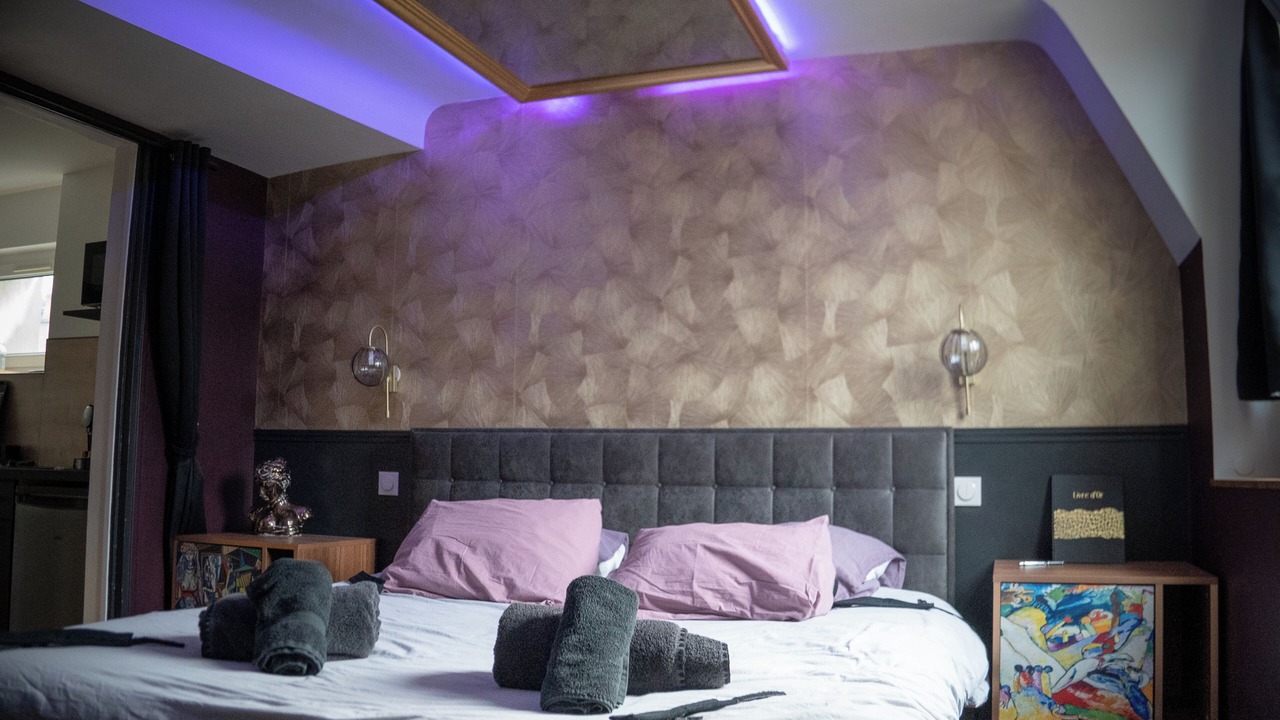 Photo of Bedroom in Saint-Jean Eudes Saint-Gilles