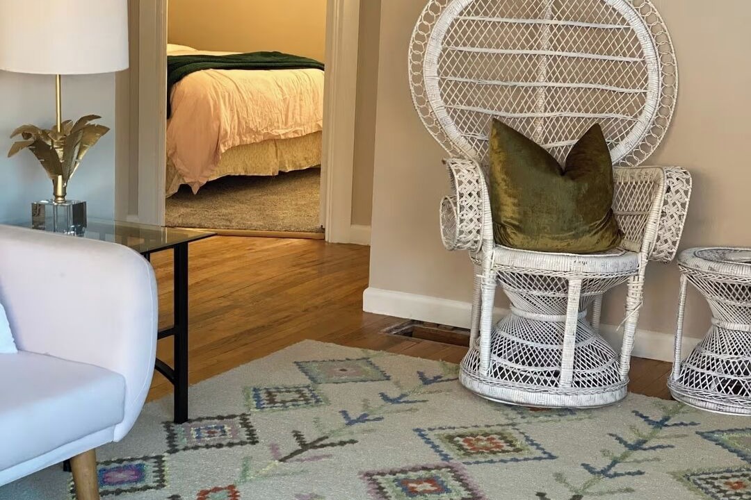 Photo of Bedroom in Alki