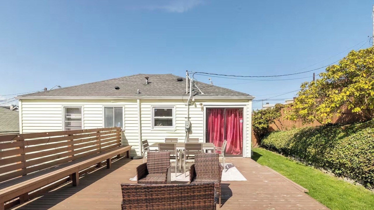 Photo of Outdoor in Alki