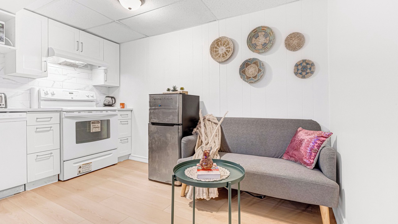 Photo of Livingroom in Pleasant View