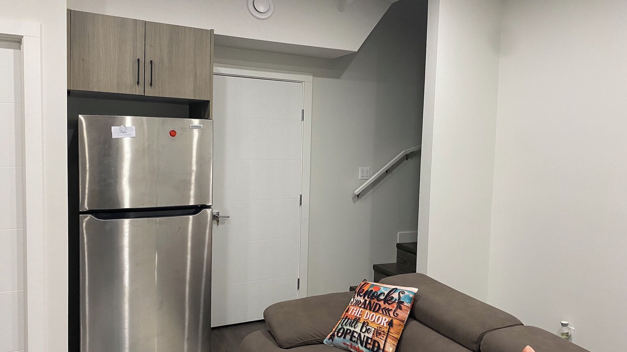 Photo of Livingroom in Airdrie