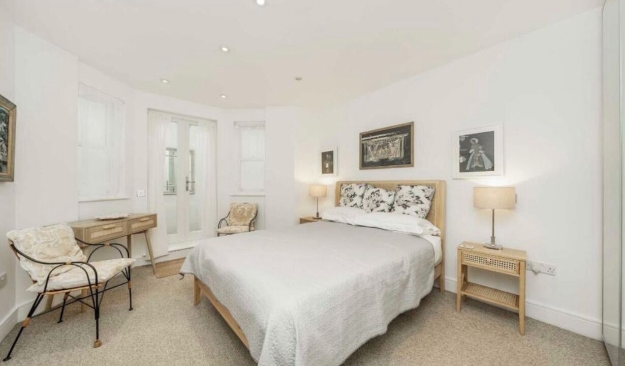 Photo of Bedroom in Kilburn