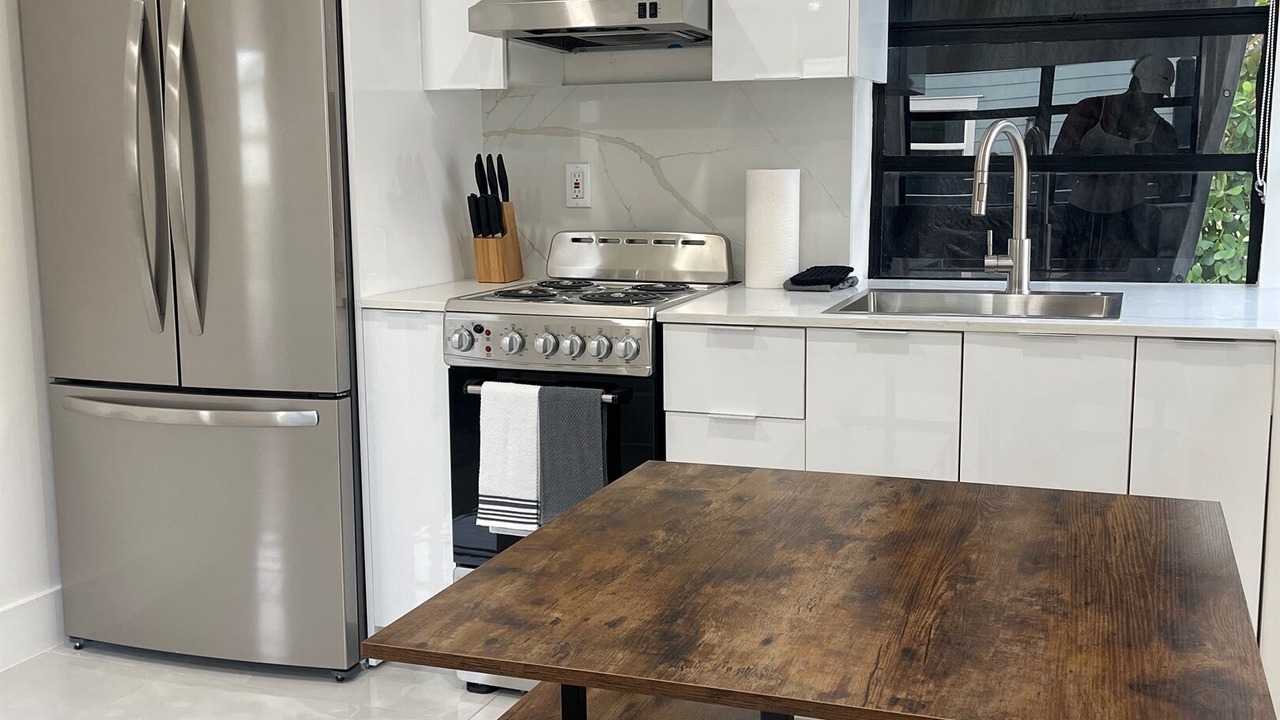 Photo of Kitchen in Flamingo Parks