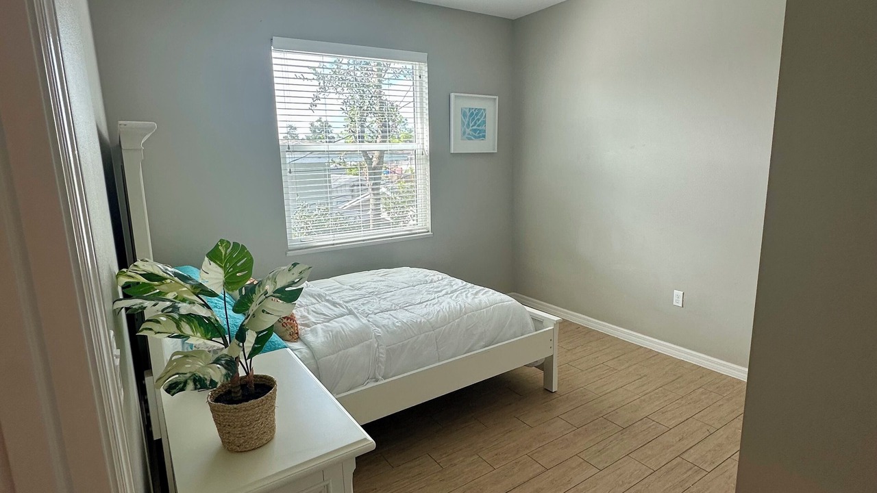 Photo of Bedroom in Arlington Park