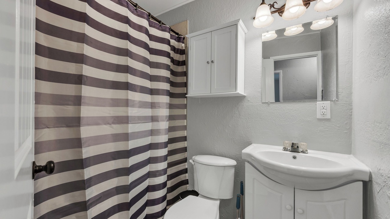 Photo of Bathroom in Lawton