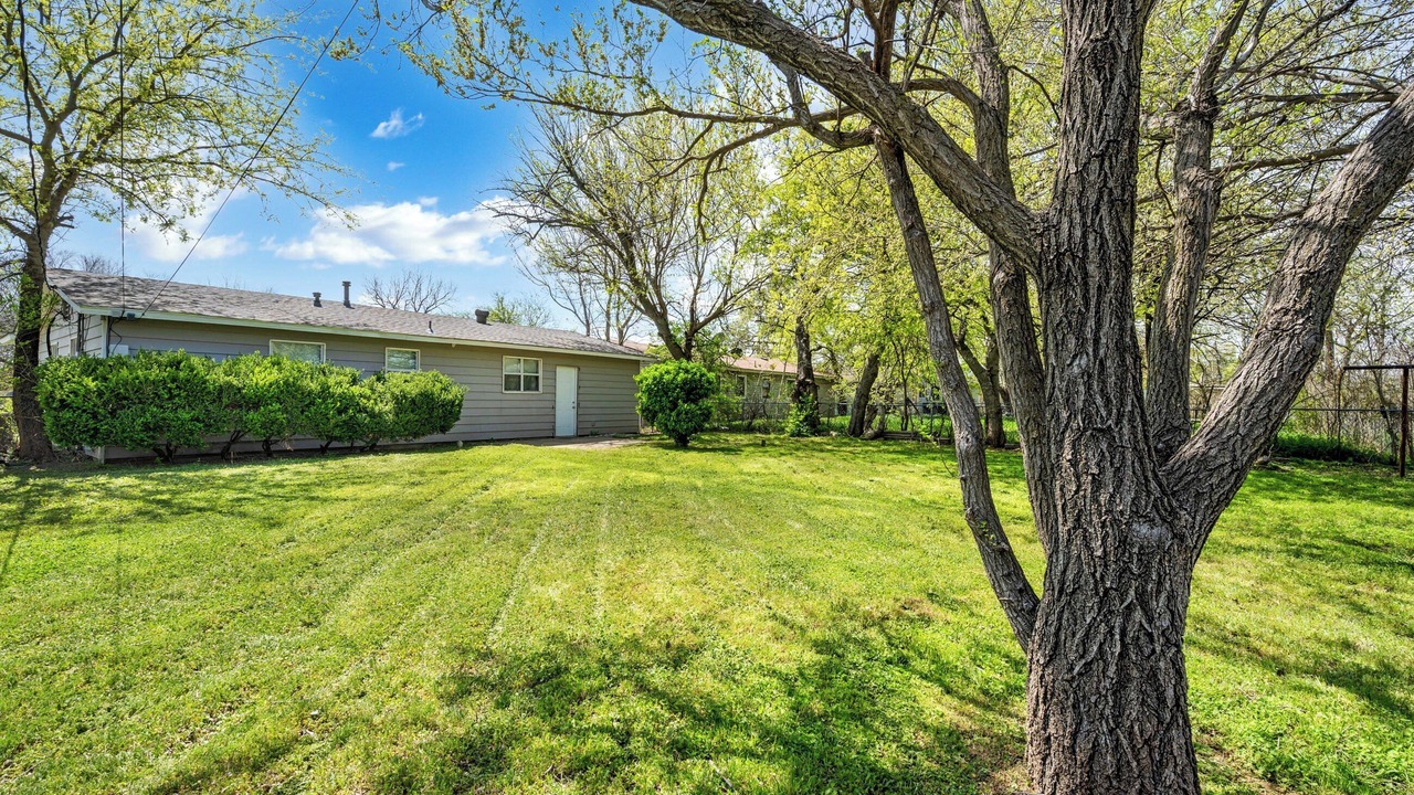 Photo of Outdoor in Lawton