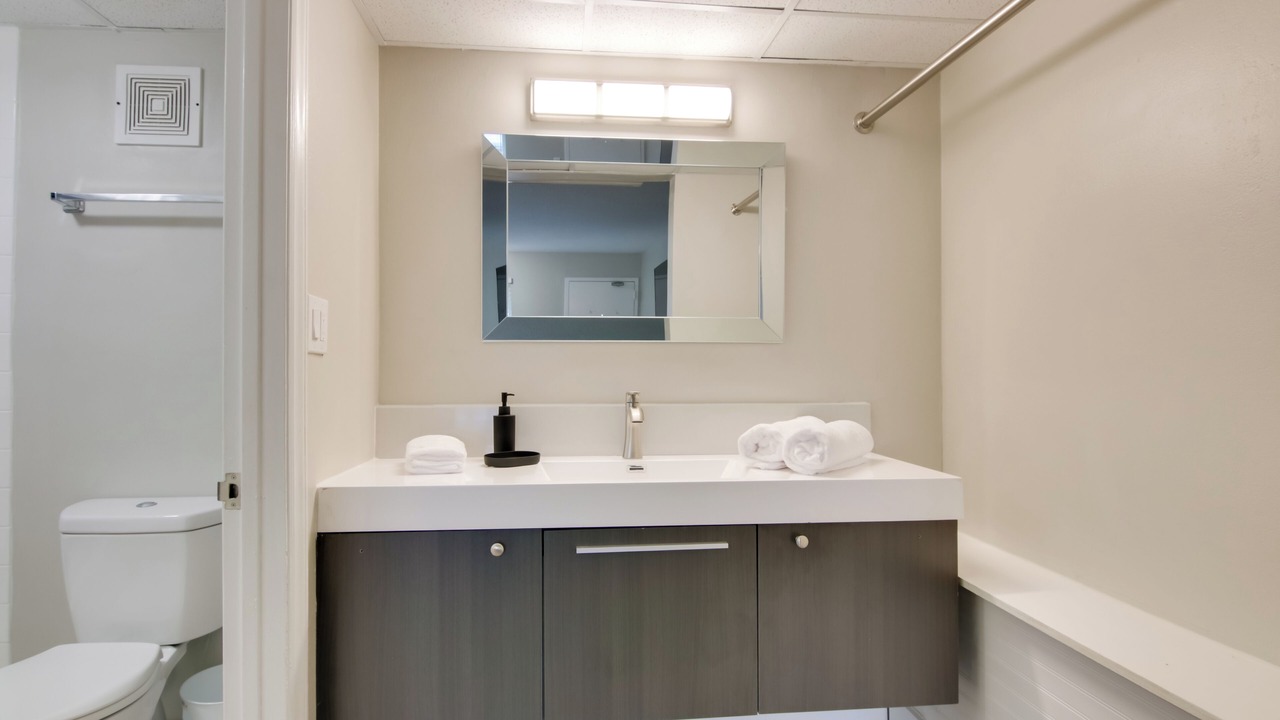 Photo of Bathroom in Sheffield Park