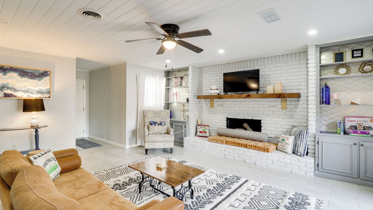 Photo of Bedroom in Pine Bluff