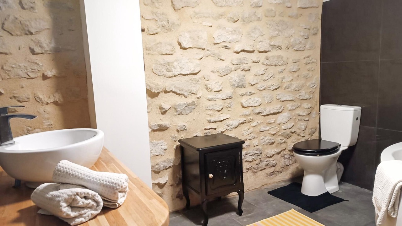Photo of Bathroom in Montreal