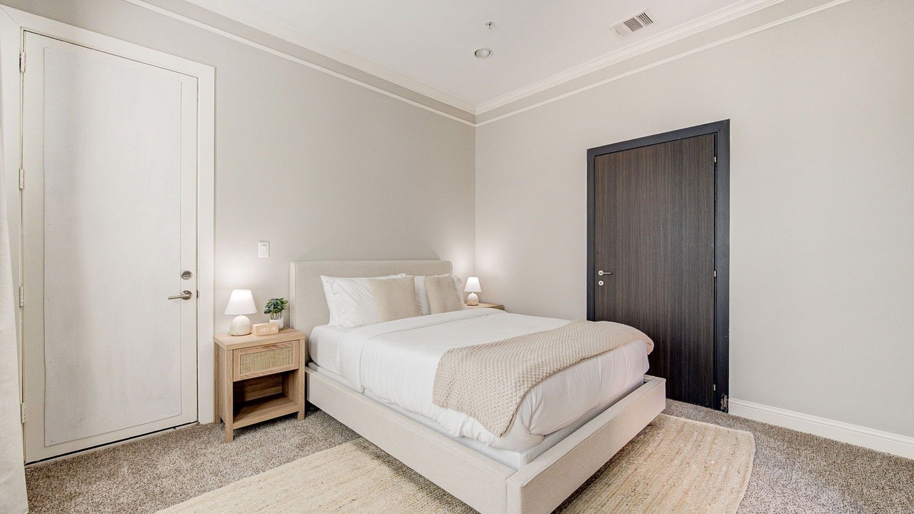 Photo of Bedroom in Greenway Plaza-Upper Kirby