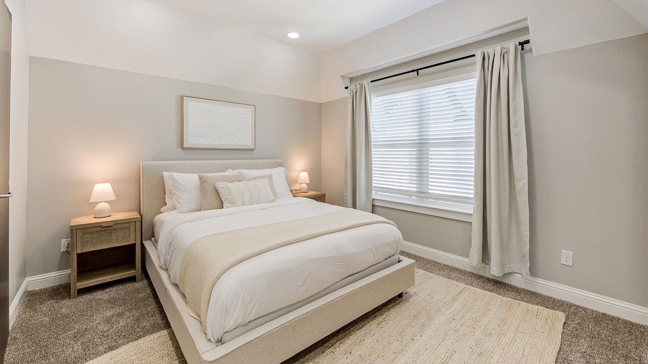 Photo of Bedroom in Greenway Plaza-Upper Kirby