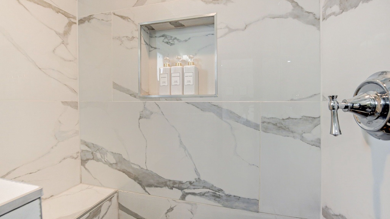 Photo of Bathroom in Greenway Plaza-Upper Kirby