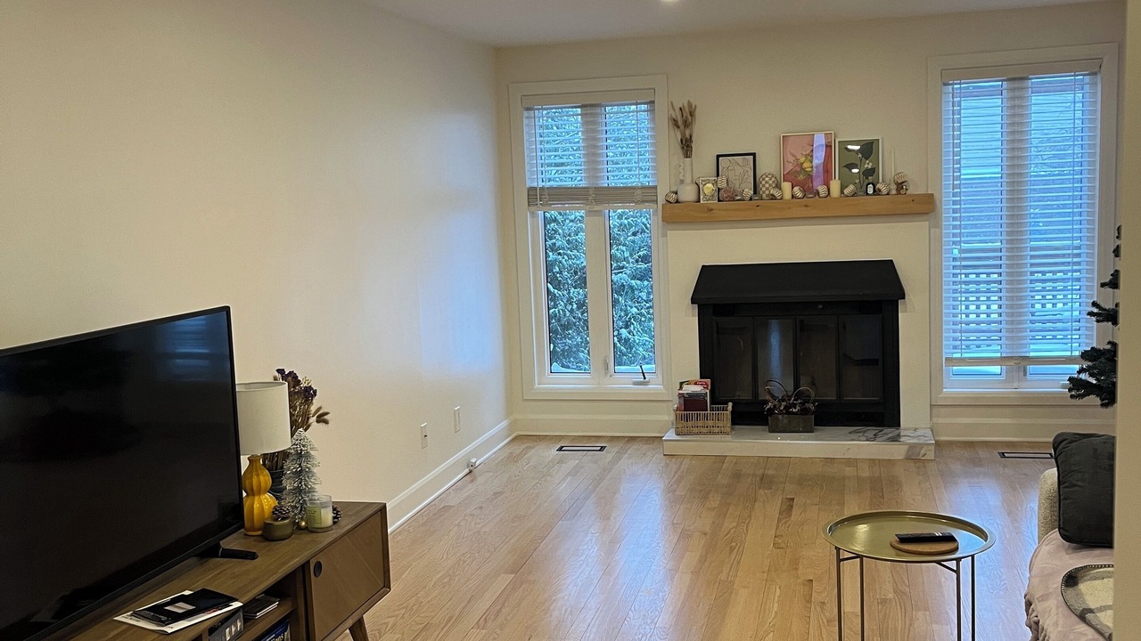 Photo of Livingroom in Ottawa Division