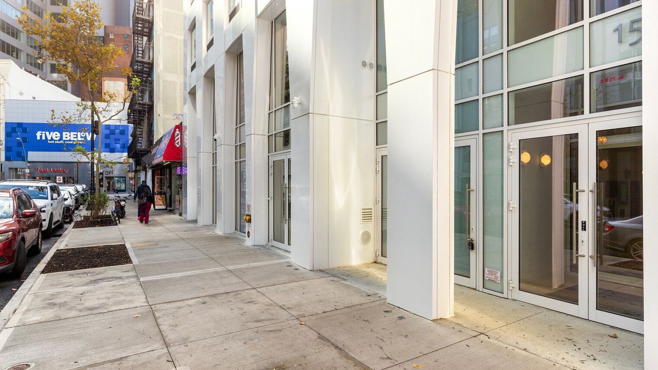 Photo of Outdoor in Downtown Brooklyn