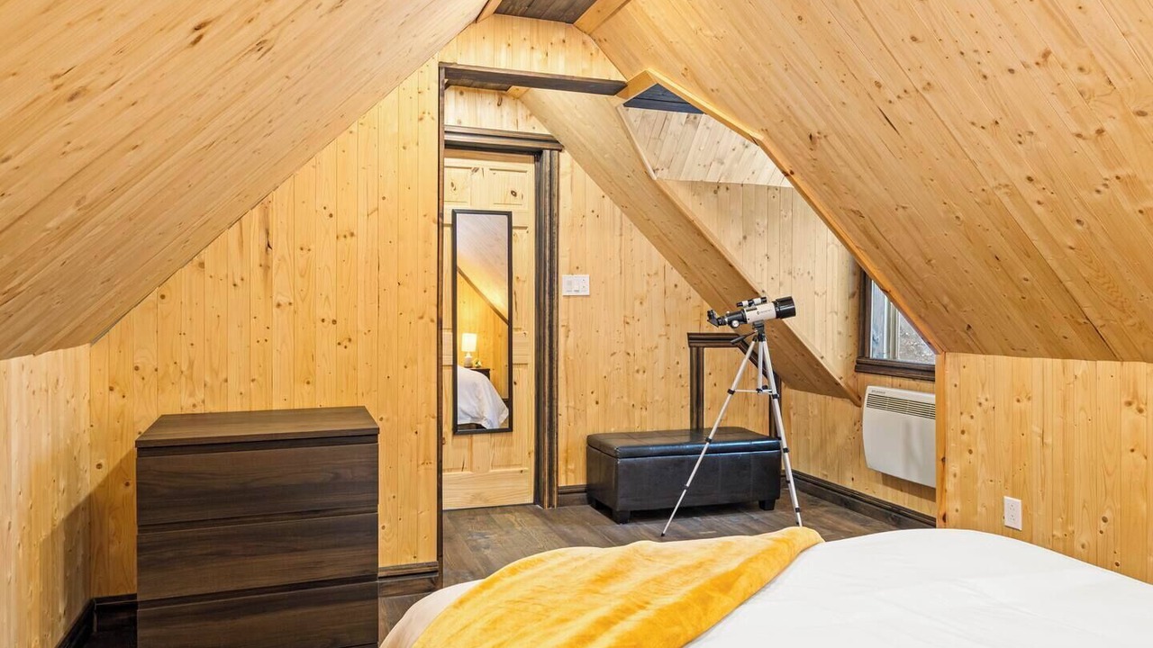 Photo of Bedroom in Sainte-Lucie-des-Laurentides