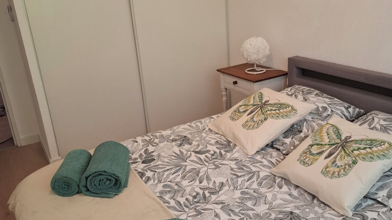 Photo of Bedroom in Alco