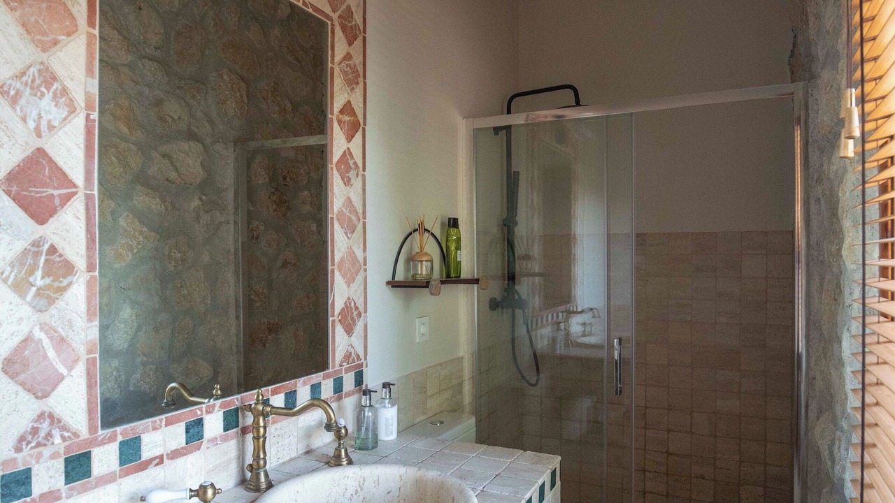 Photo of Bathroom in Teia