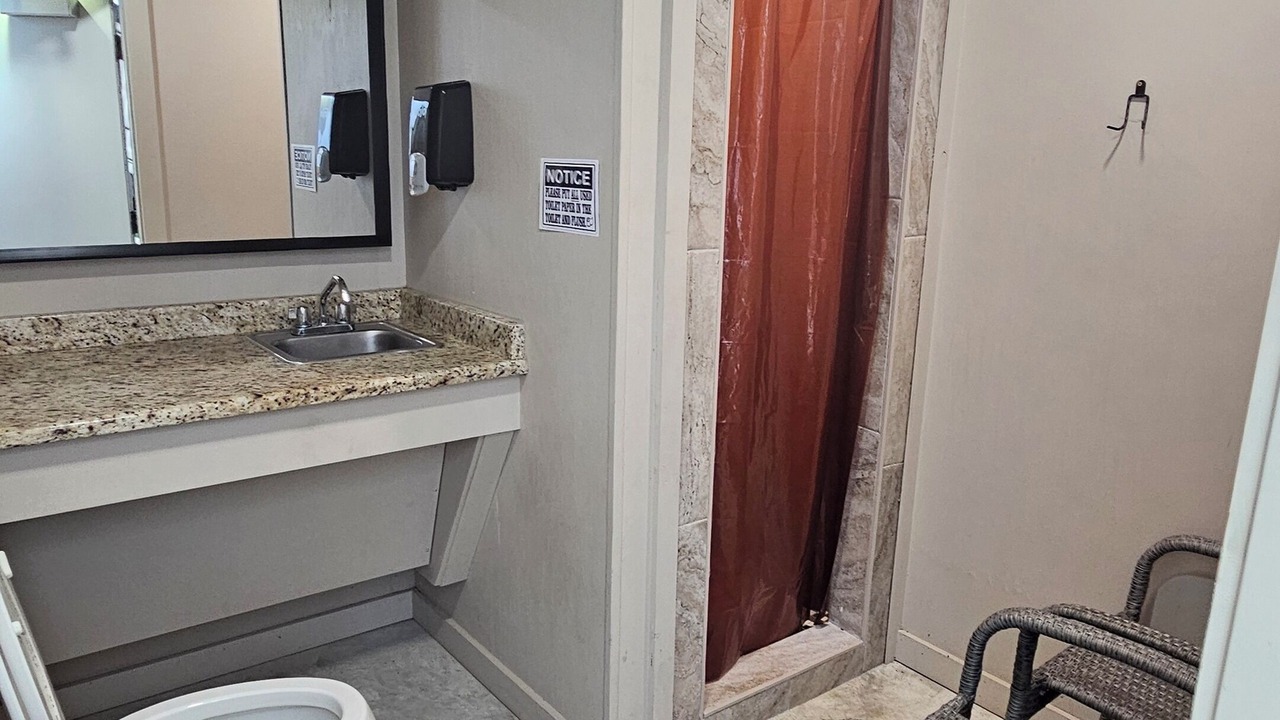 Photo of Bathroom in Placedo