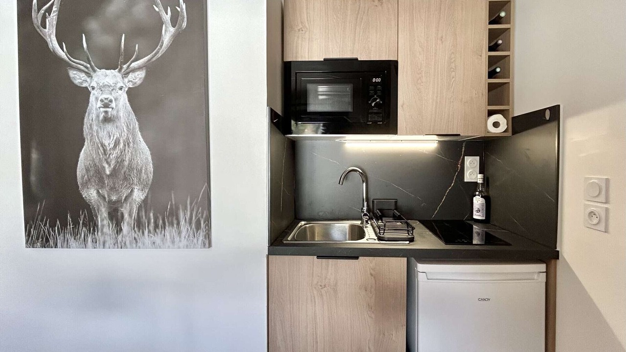 Photo of Kitchen in Demi-Quartier