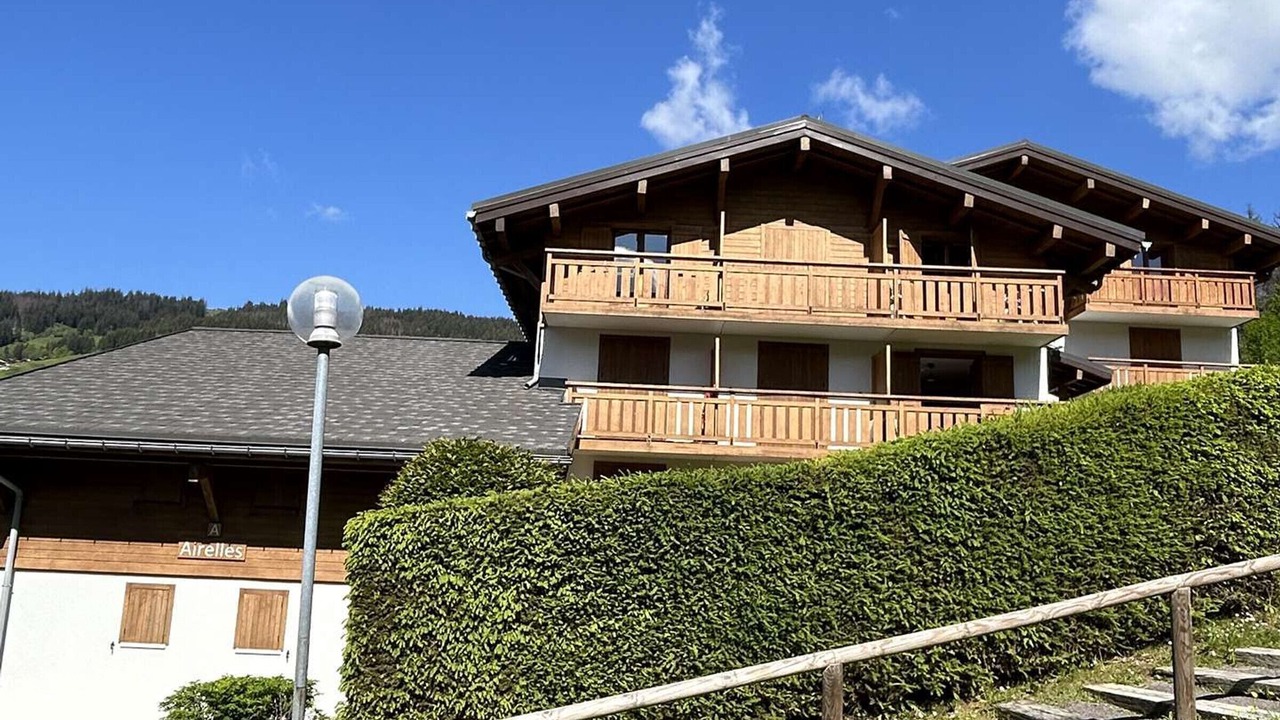 Photo of Outdoor in Demi-Quartier