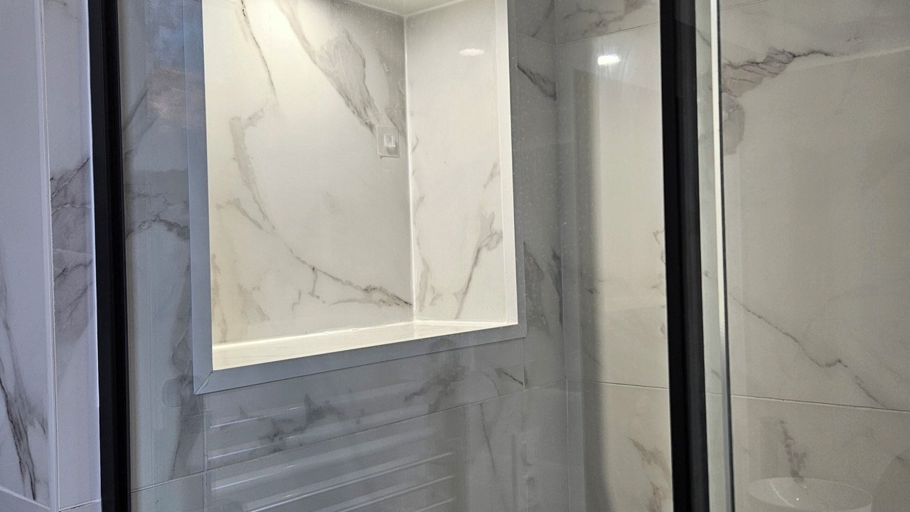 Photo of Bathroom in Lamalou-les-Bains