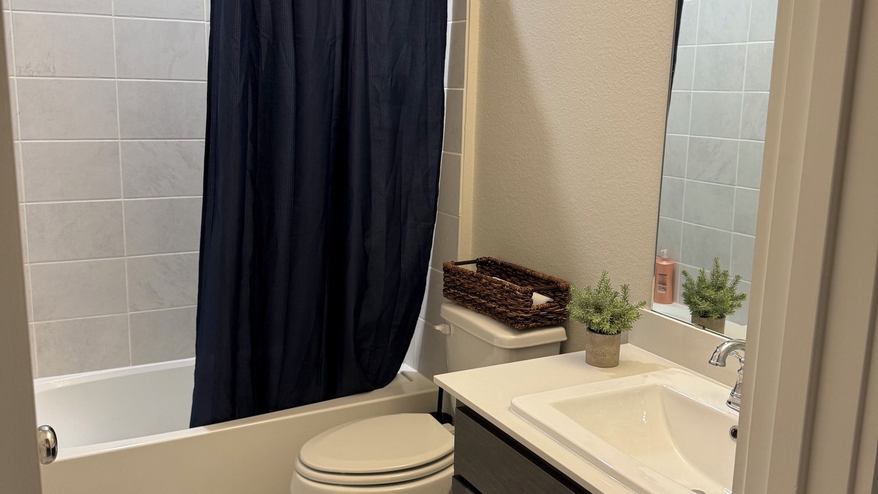 Photo of Bathroom in Red Oak