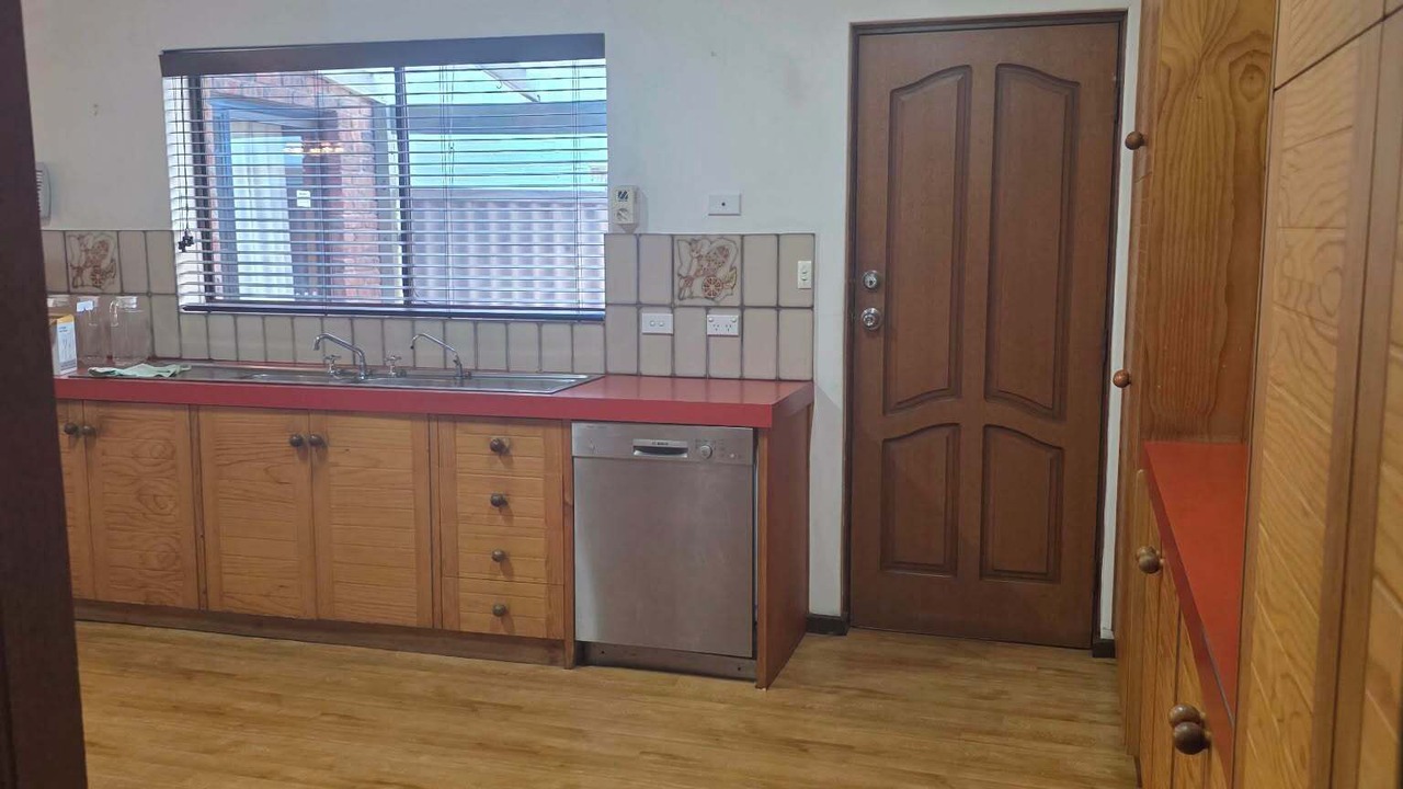 Photo of Others in Semaphore