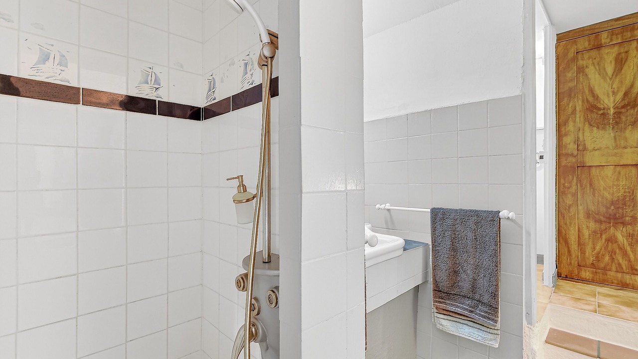 Photo of Bathroom in La Robine-sur-Galabre