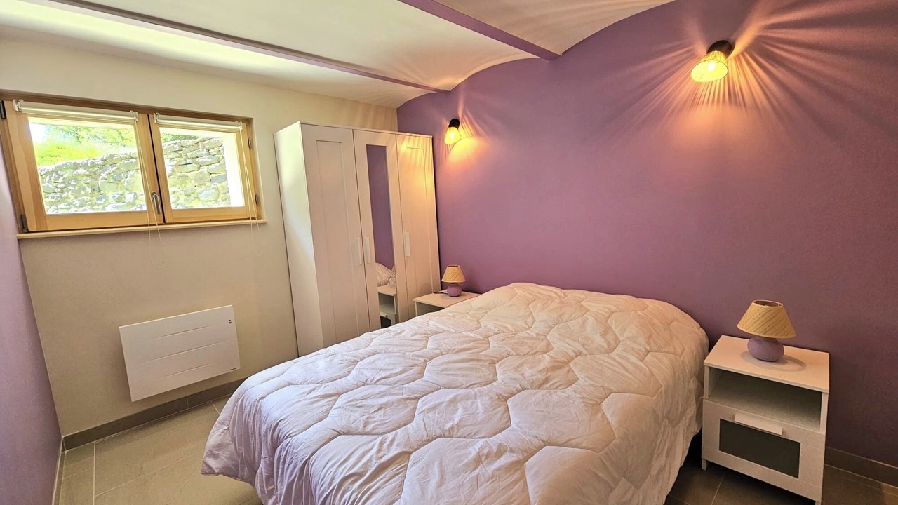 Photo of Bedroom in Saint-Vincent-de-Barres