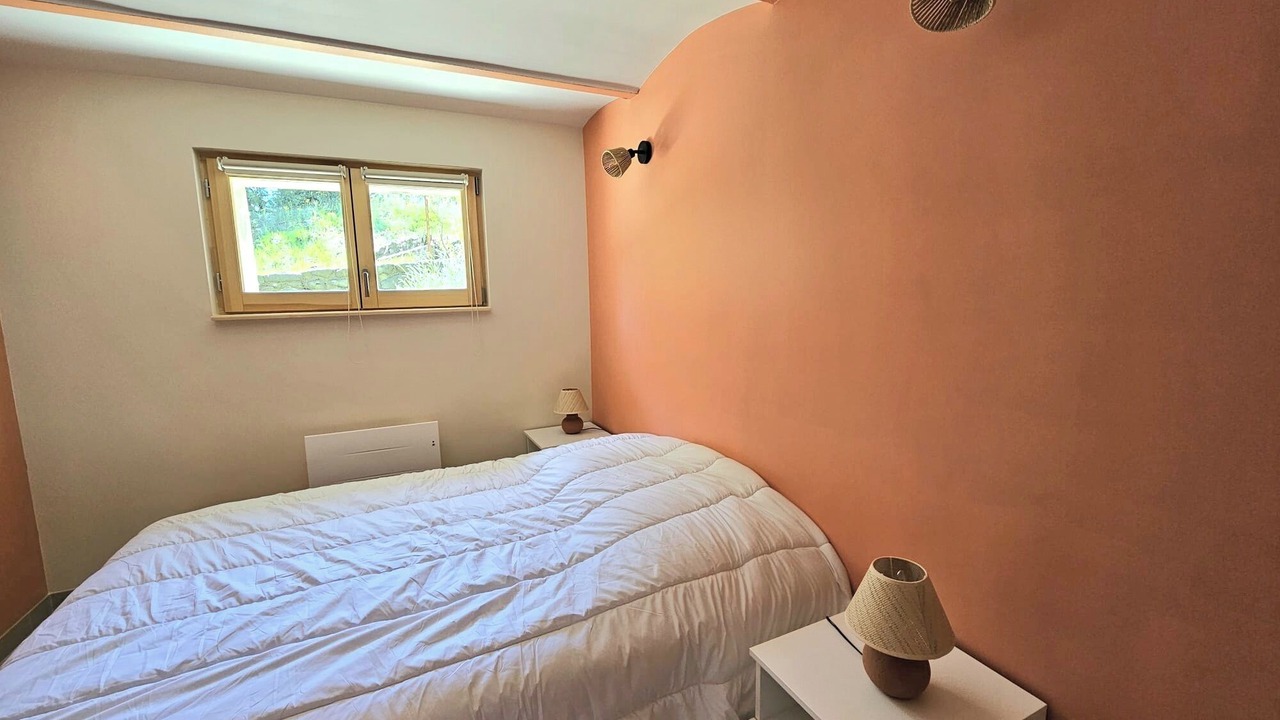 Photo of Bedroom in Saint-Vincent-de-Barres