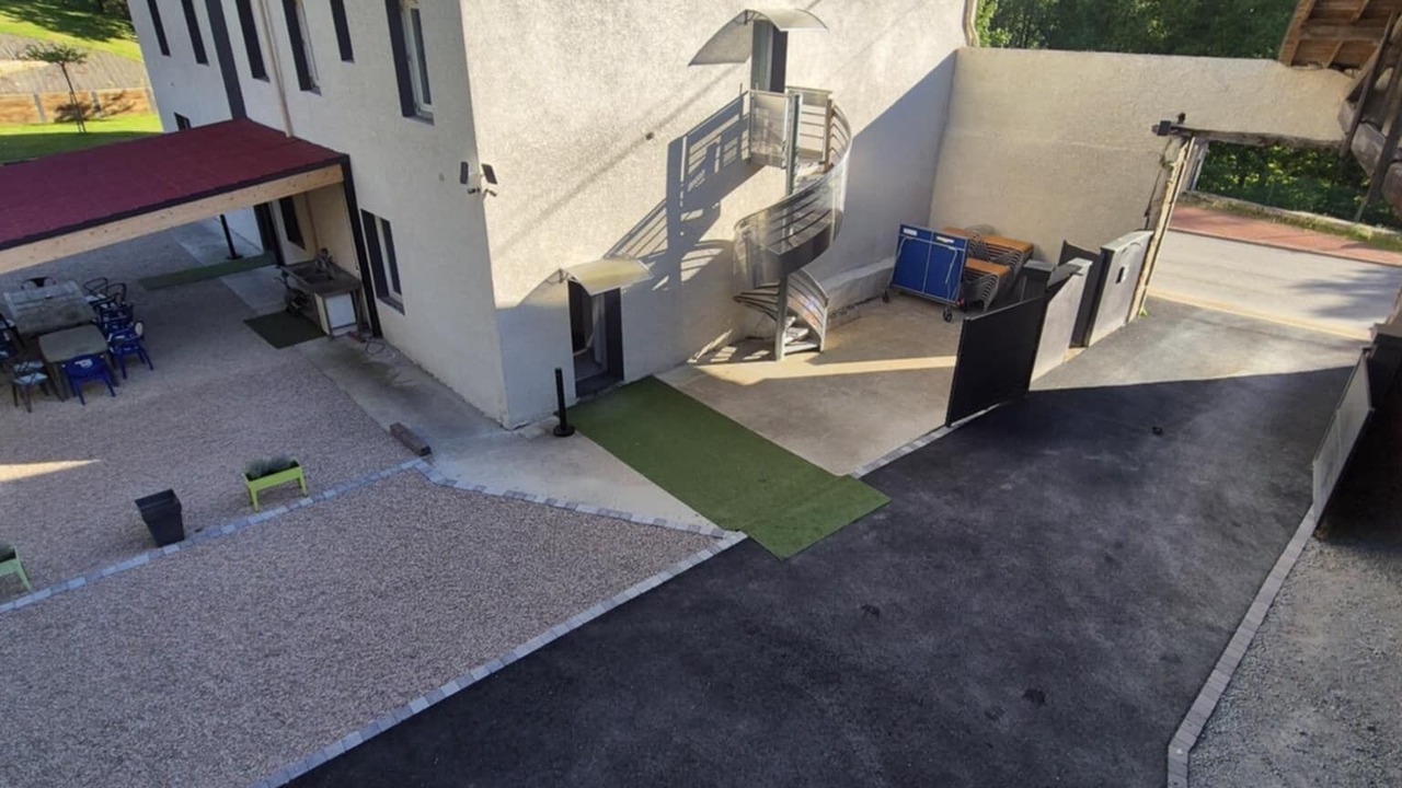 Photo of Outdoor in Saint-Thurin